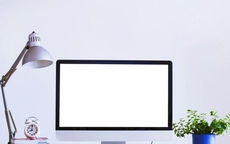 Desktop zero: 7 ways to clear your computer screen